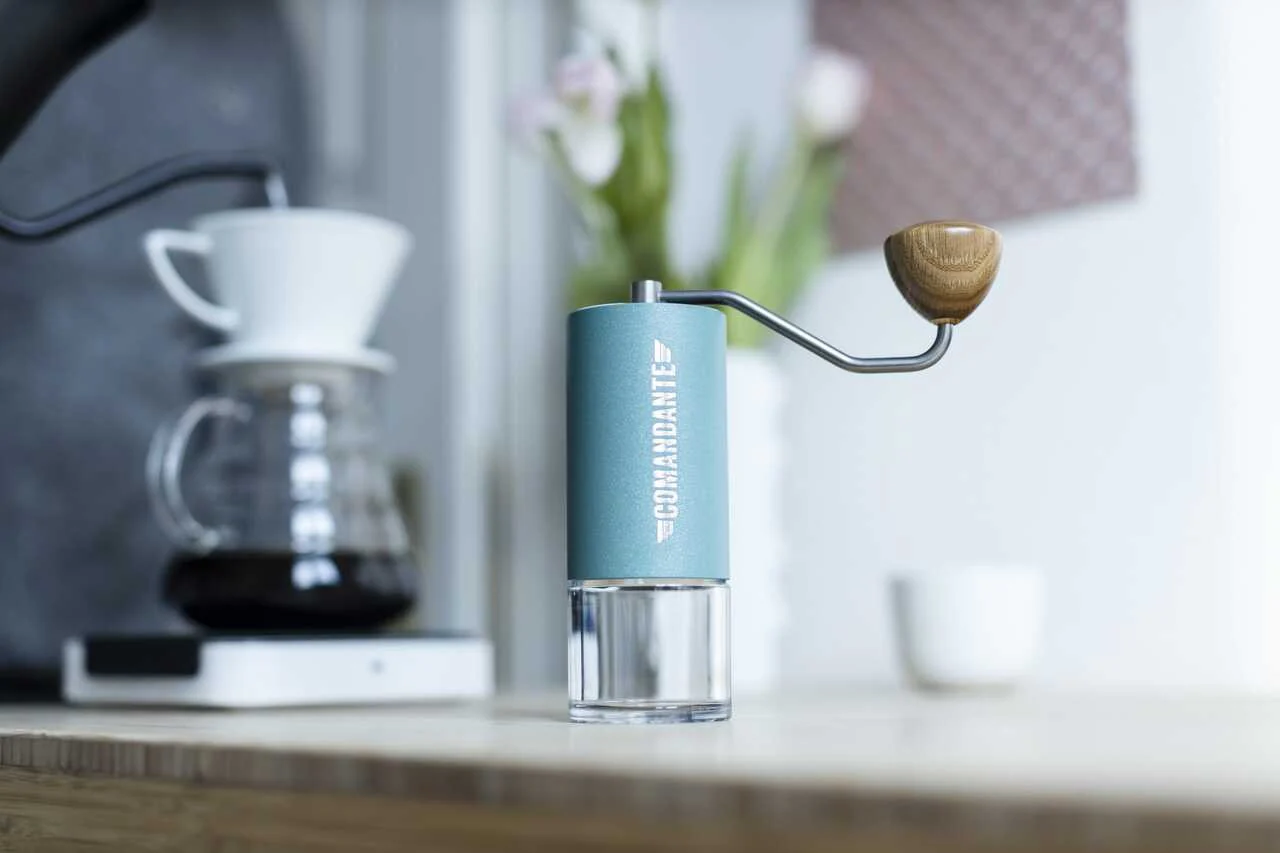 Comandante Grinder C40: Alpine Lagoon - Image 4